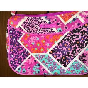 Vera Bradley Single Zip Hipster Crossbody Modern Medley Floral Bag Purse